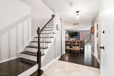 55 Oak Ln, Eatontown, NJ 07724 - photo 3