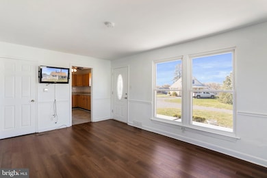 11104 Mountain View Cir, Hagerstown, MD 21740 - photo 7