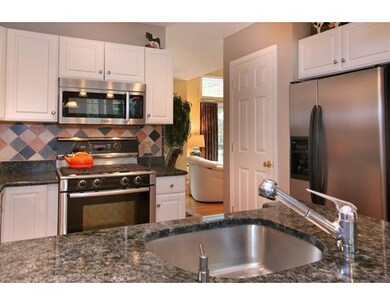 13 Arborwood Dr unit 13, Burlington, MA 01803 - photo 6