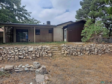 614 N 11th St, Carlsbad, NM 88220 - photo 3