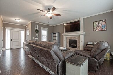 1408 SW Fairfax Rd, Lee's Summit, MO 64082 - photo 6