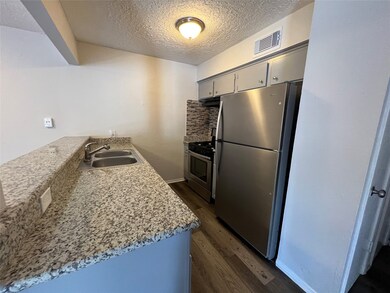 4503 Werner St unit 22, Houston, TX 77022 - photo 4