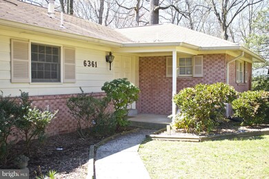 6361 Lyric Ln, Falls Church, VA 22044 - photo 2