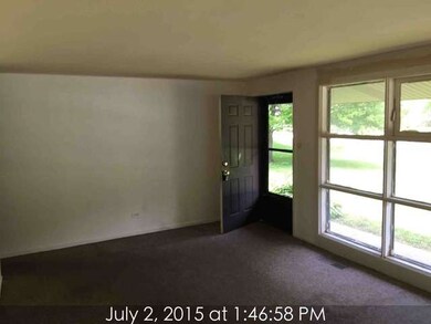 17910 Thomas Ln, Country Club Hills, IL 60478 - photo 3