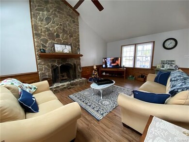 9524 Ladue Rd, North Chesterfield, VA 23237 - photo 3