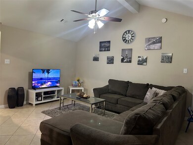 10910 Thorncliff Dr, Humble, TX 77396 - photo 3