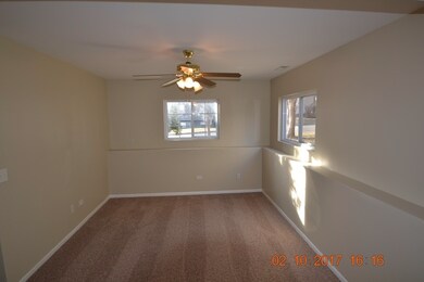 29 Washington Terrace, Waukegan, IL 60085 - photo 6