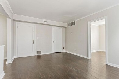 2419 N Harvey Ave unit 4, Oklahoma City, OK 73103 - photo 3