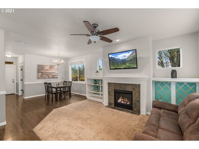 708 SW Grant Way, Troutdale, OR 97060 - photo 6