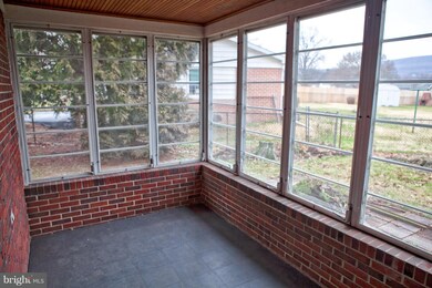 21920 Holiday Dr, Smithsburg, MD 21783 - photo 7