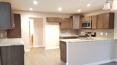 320 Bordeaux Dr, La Porte, IN 46350 - photo 3