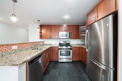 700 Grove St unit 2 P / 214, Jersey City, NJ 07310 - photo 3