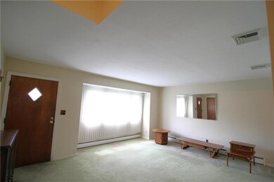 3122 Easthill Dr, Bethlehem, PA 18017 - photo 3