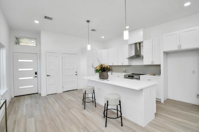 3330 Francis St unit AB, Houston, TX 77004 - photo 7