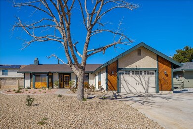 18015 Hacienda Ln, Victorville, CA 92395 - photo 4