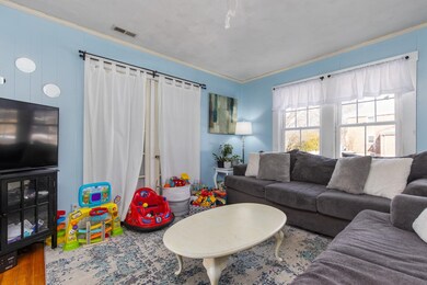 2 Elder St unit 2 & 4, Newmarket, NH 03857 - photo 2