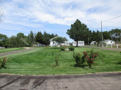 9773 W Front Rd, North Platte, NE 69101 - photo 3
