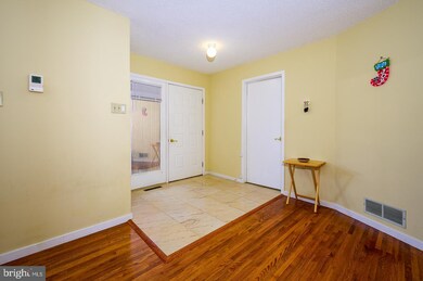 10 Margaret Ct, Princeton Junction, NJ 08550 - photo 5