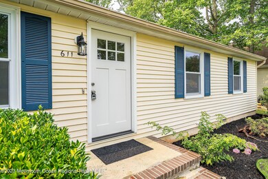 04-Front Entry 1