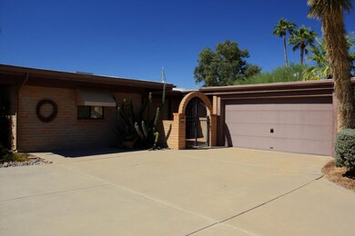 Front of House 5 (2)