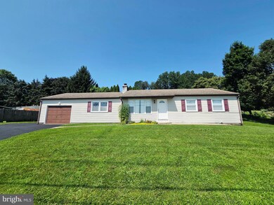 362 Hain Rd, Reading, PA 19608 - photo 2