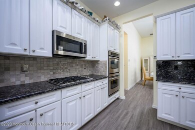 112 Nottingham Way, Jackson, NJ 08527 - photo 5