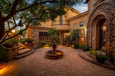 003_Front Courtyard