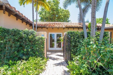 16 Little Pond Rd Lantana FL-large-049-4