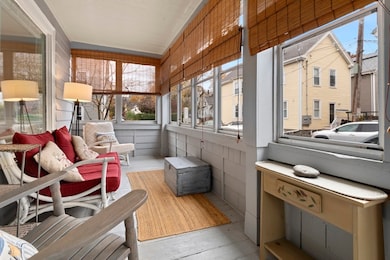 17 Cliff St, Salem, MA 01970 - photo 2