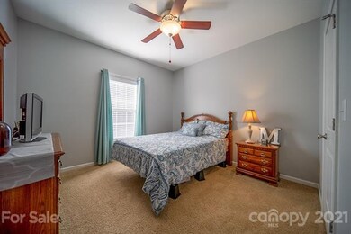 141 Hidden River Ln, Statesville, NC 28625 - photo 4