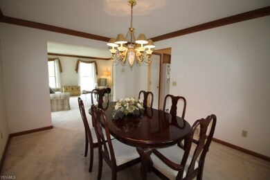 8760 Forest View Dr, Olmsted Falls, OH 44138 - photo 7