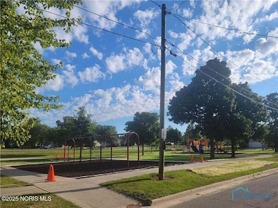 227 Wabash St, Wauseon, OH 43567 - photo 6