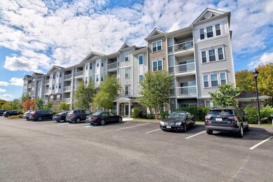 Woodstone Crossing unit 111, South Weymouth, MA 02190 - photo 2