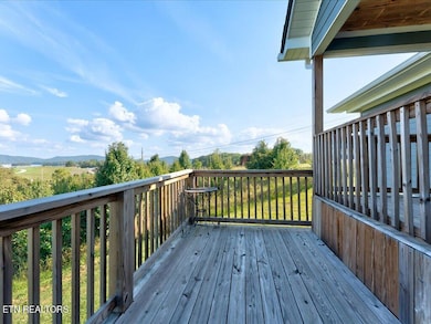 230 Water Way Dr, Rutledge, TN 37861 - photo 3