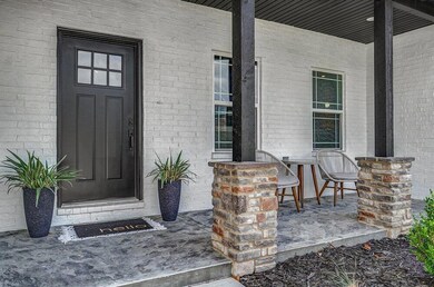 m_3 Covered Porch