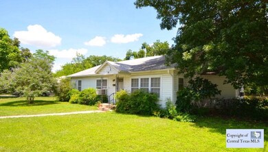 923 W Hopkins St, San Marcos, TX 78666 - photo 2