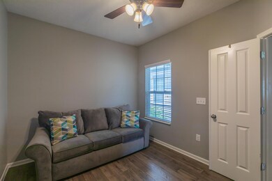 5905Bluestone-3063