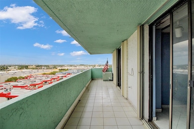 The Imperial Terrace unit 1111, Hialeah, FL 33012 - photo 3