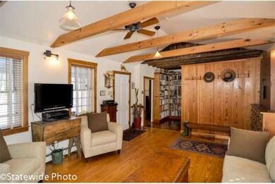 16 Hancock St, Plainville, MA 02762 - photo 3