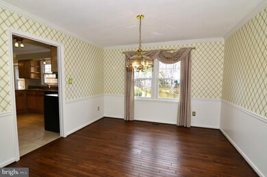 3555 Armfield Farm Dr, Chantilly, VA 20151 - photo 7