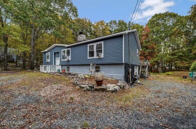 1067 Deer Run E, Bushkill, PA 18324 - photo 4