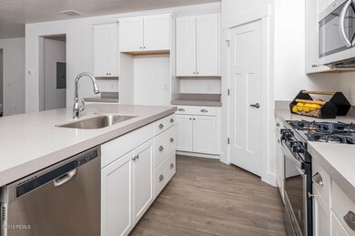 035_hamlet_homes_1121_n_springer_view_lo