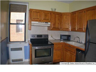 200 Hart Blvd unit 5H, Staten Island, NY 10301 - photo 4