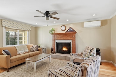 283 Forest Glen, West Springfield, MA 01089 - photo 4