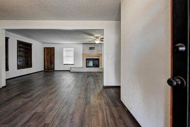 12212 Brasier Rd, Oklahoma City, OK 73165 - photo 4