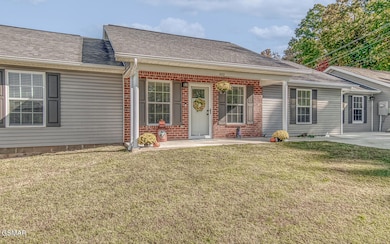 802 Quiet Oaks Way Dandridge-large-032-0