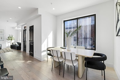 3200 Latona St, Philadelphia, PA 19146 - photo 5