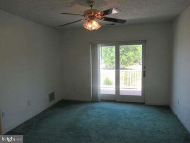 17760 Whitestone Dr, Tall Timbers, MD 20690 - photo 3