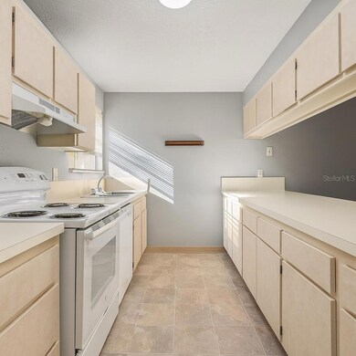 2811 SW Archer Rd unit V181, Gainesville, FL 32608 - photo 6