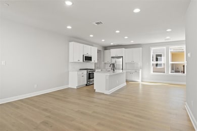 2605 Sam Bass Rd unit 27, Round Rock, TX 78681 - photo 3